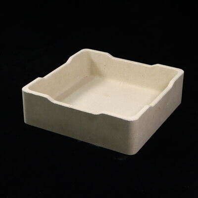 Cordierit-Mullit-Feuerfest-Sagger rechteckig oder quadratisch, bietet hohe Feuchtigkeitsbeständigkeit, ideal für Keramik- und Glasbrand.