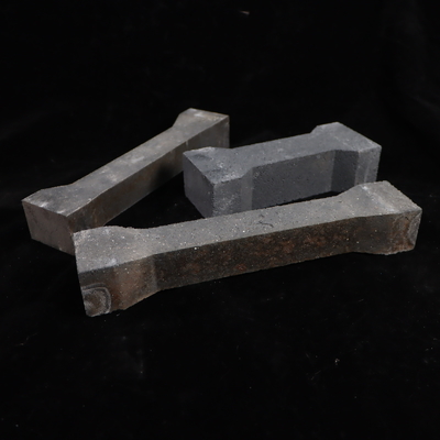 Hochtemperaturbeständige Siliziumkarbidkolonne in Ziegelform bis 1450 °C für Industriezwecke