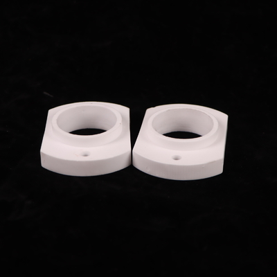 0.25 Poisson's Ratio Alumina Keramik mit ausgezeichneter Isolationsbeständigkeit