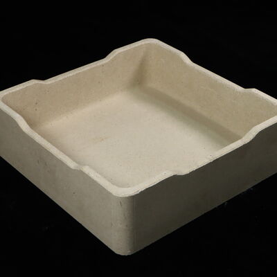Cordierit-Mullit-Feuerfest-Sagger rechteckig oder quadratisch, bietet hohe Feuchtigkeitsbeständigkeit, ideal für Keramik- und Glasbrand.