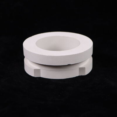 Mechanische Festigkeit 200 bis 300 MPa Hochtemperatur Mullite Keramik Chemische Zusammensetzung 3Al2O3 2SiO2 Ideal für industrielle Anwendungen