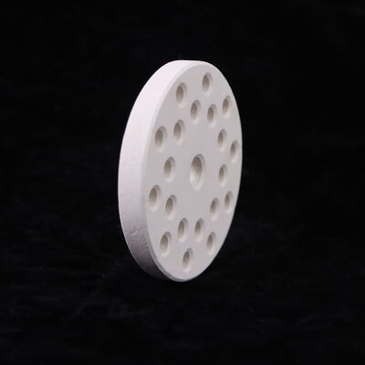 Fortgeschrittenes Mullit-Keramikmaterial mit einer Dichte von 2,2 bis 2,4 g/cm³ bietet ausgezeichnete chemische Beständigkeit und thermische Stabilität.