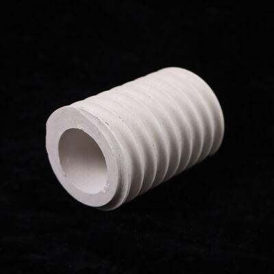 Mullit-Keramik Hochtemperatur-Mullit-Keramik Weiß bis Hellbraun Ideal für Hochtemperatur-Industrieanwendungen