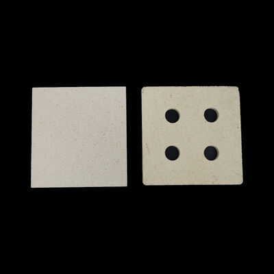 Weiße Cordierite Mullite-Ofenregale Ofenbrennregale für eine verbesserte Wärmeschlagfestigkeit und Langlebigkeit