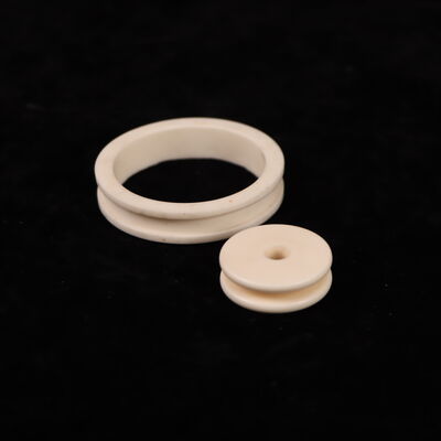 Thermische Ausdehnung 8,9 X 10-6 K Aluminium-Oxid-Keramik Dichte 3,75-3,9 g cm3 und dielektrische Konstante 9,6 Ideal für mechanische Komponenten