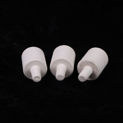 Dielektrische Konstante 6 bis 7 Fortgeschrittenes Mullite-Keramikum mit hoher Wärmeschlagfestigkeit und mechanischer Festigkeit für Industriezwecke