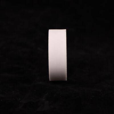 Zugfestigkeit 200 bis 400 MPa Aluminium-Oxid-Keramik mit Youngs-Modul 200 bis 400 GPa und Druckfestigkeit über 3000 MPa