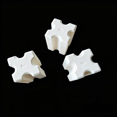 Dichte 3,75-3,9 gcm3 Aluminium-Oxid-Keramik mit Youngs-Modul 200-400 GPa Druckfestigkeit über 3000 MPa für schwere industrielle Anwendungen